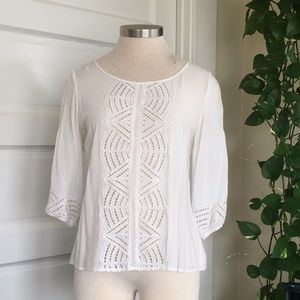 White cutout detailed blouse with 3/4 sleeves
